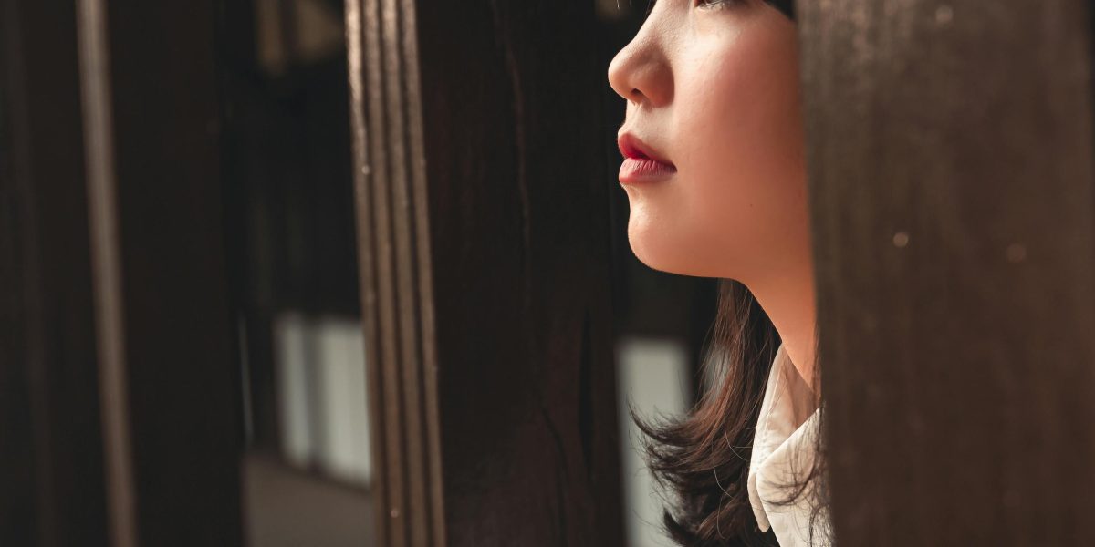 Signs of Schizophrenia How to Recognize the Early Warning Signs in Teens and Adults