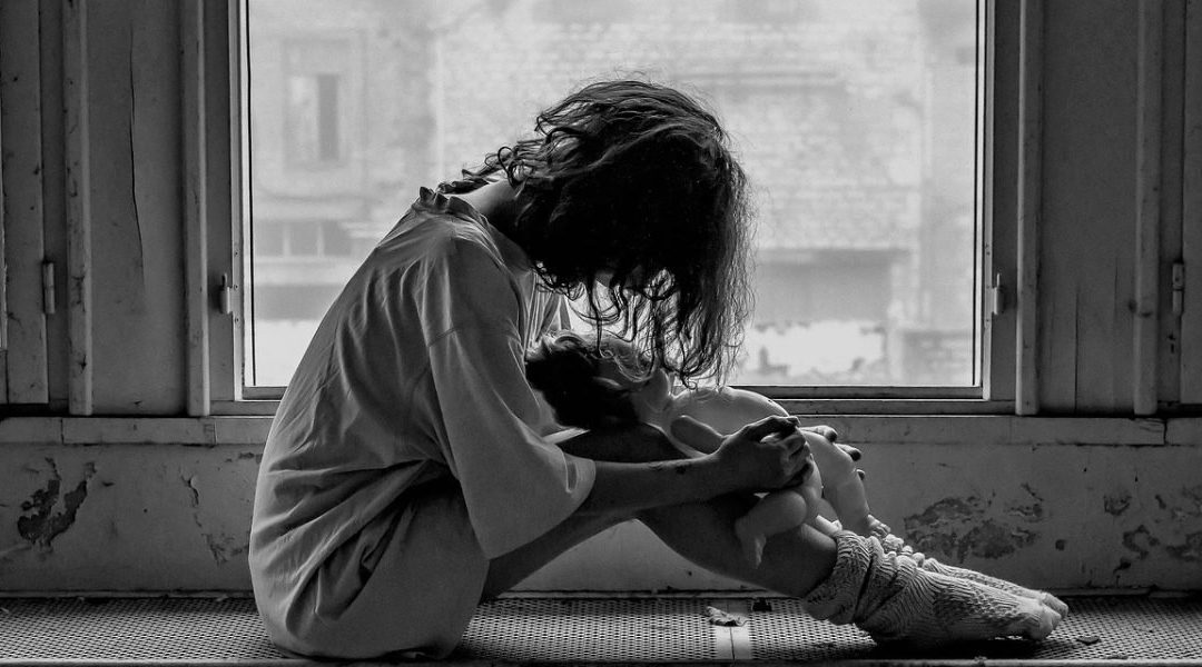 Spot Mania Symptoms Early and Prevent a Crisis